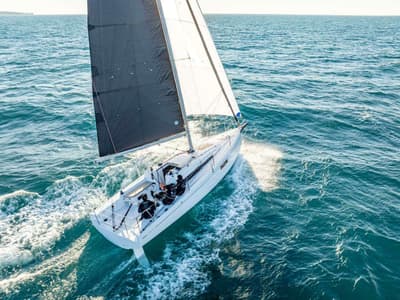 BOATZON | Beneteau First 30 2026