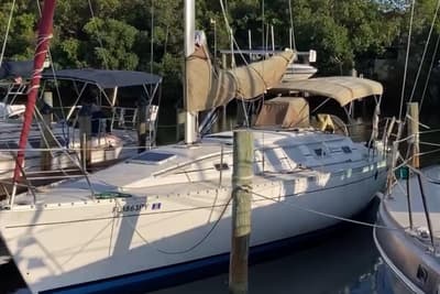 BOATZON | Beneteau First 35s5 1990