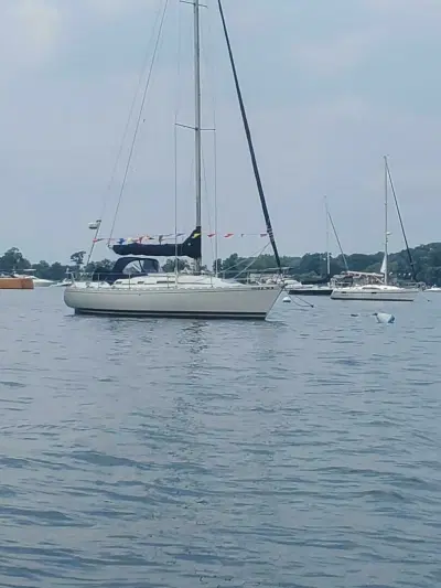 BOATZON | Beneteau First 375 1985