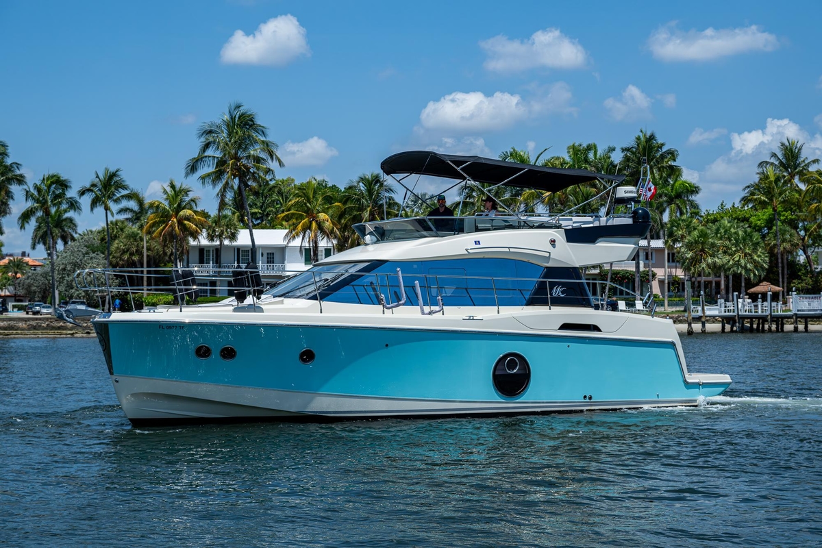 2015 Beneteau MONTE CARLO - Sold Boat