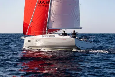BOATZON | Beneteau Oceanis 341 2027