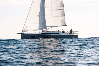 BOATZON | Beneteau Oceanis 341 SWING KEEL 2026