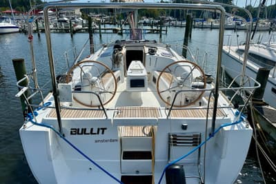 BOATZON | Beneteau Oceanis 40 2011