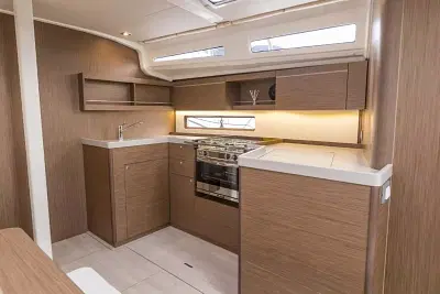BOATZON | Beneteau OCEANIS 401 2025