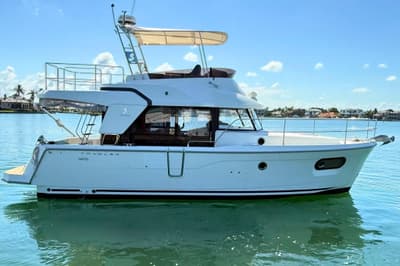 BOATZON | Beneteau Swift Trawler 35 2021 BOATZON | Beneteau Swift Trawler 35 2021
