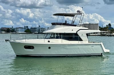 BOATZON | Beneteau Swift Trawler 35 2023 BOATZON | Beneteau Swift Trawler 35 2023