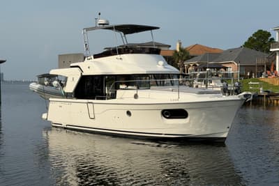 BOATZON | Beneteau Swift Trawler 35 2025 BOATZON | Beneteau Swift Trawler 35 2025
