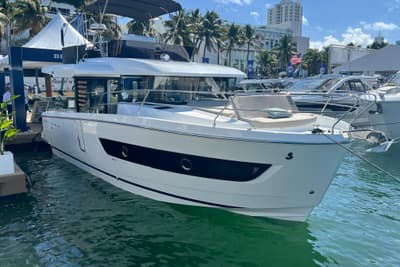 BOATZON | Beneteau Swift Trawler 37 Fly 2027 BOATZON | Beneteau Swift Trawler 37 Fly 2027