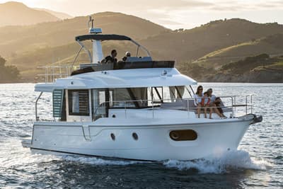BOATZON | Beneteau Swift Trawler 41 Fly 2026