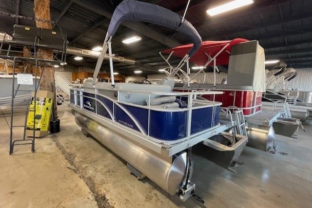 2024 Bennington 18 SF - Sold Boat