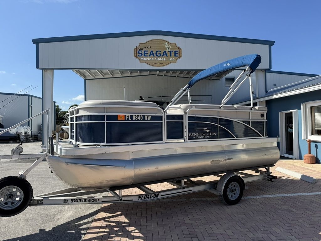2019 Bennington 188 SLV - Sold Boat