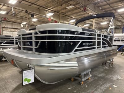 BOATZON | Bennington 20 S Quad Lounger Tri Toon priced with a 115hp 2026