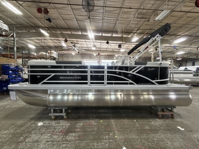 BOATZON | Bennington 20 S1 STERN RADIUS 2027 BOATZON | Bennington 20 S1 STERN RADIUS 2027