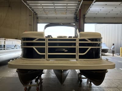 BOATZON | Bennington 20 S1 STERN RADIUS 2027