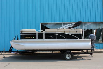 BOATZON | Bennington 20 SLM  50 HP Yamaha 2015