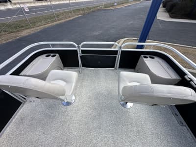 BOATZON | Bennington 20 SV 2020