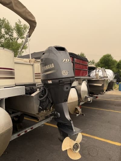 BOATZON | Bennington 200 FS 2001