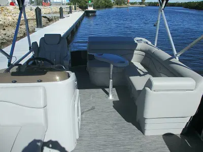 BOATZON | Bennington 2021
