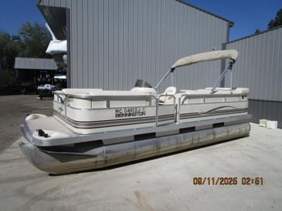 BOATZON | BENNINGTON 205L 2002 BOATZON | BENNINGTON 205L 2002