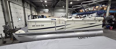 BOATZON | Bennington 205L 2005