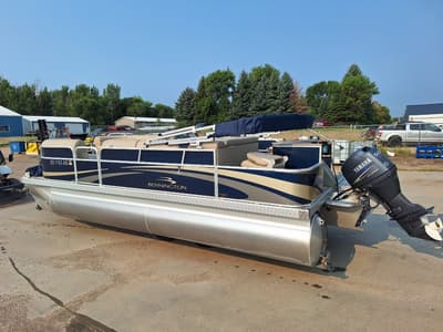 BOATZON | Bennington 2075 GSI 2011