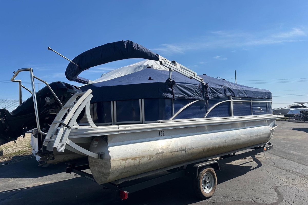 2023 Bennington 21 SL - Sold Boat
