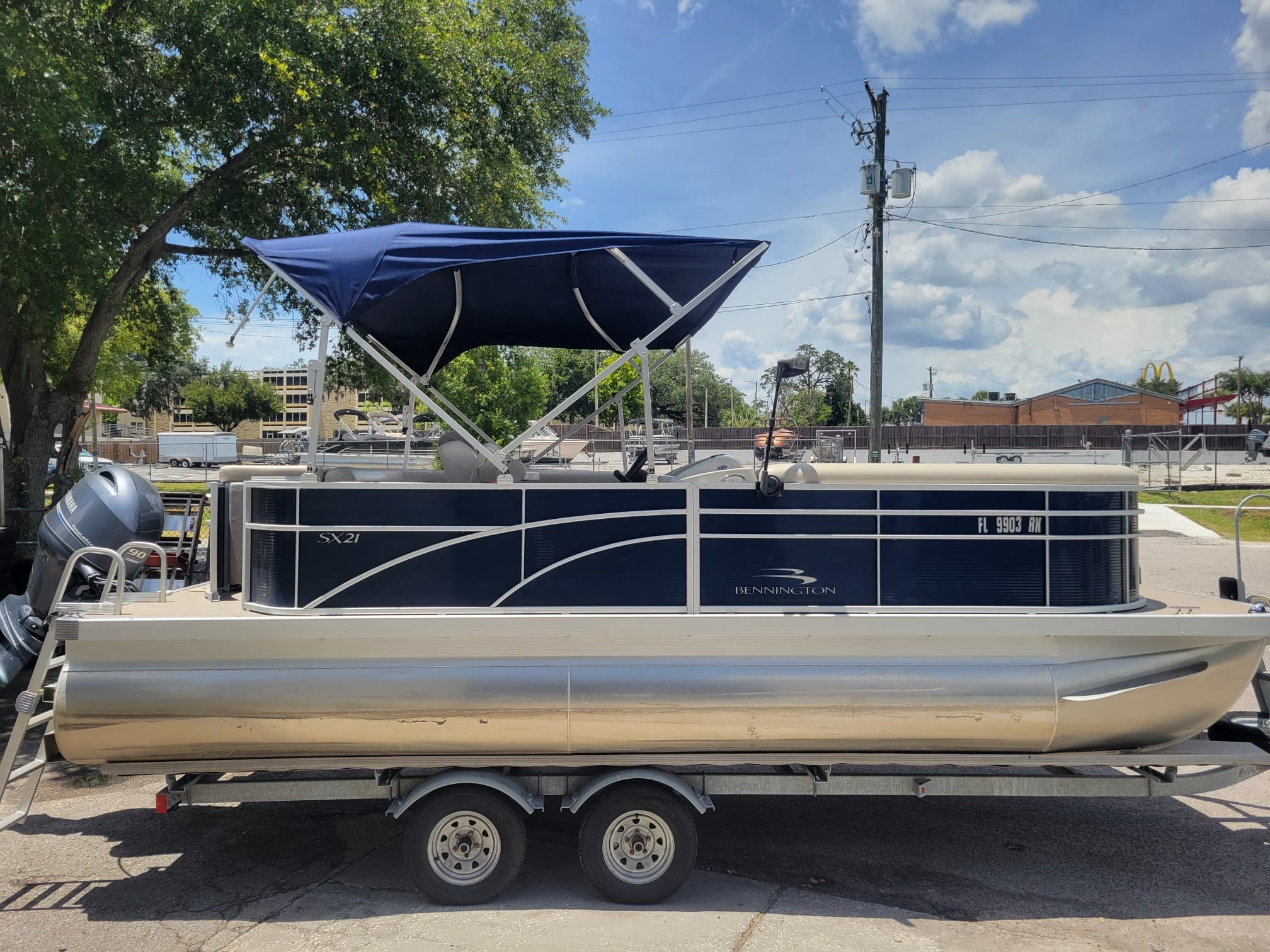 Bennington 21SLX 2018