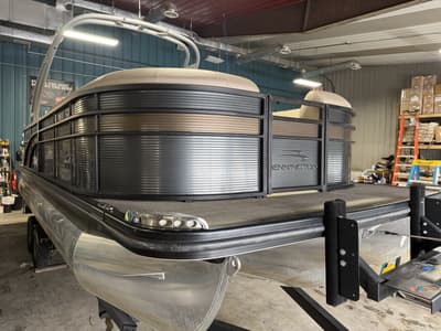 BOATZON | Bennington 22 GSR 2018