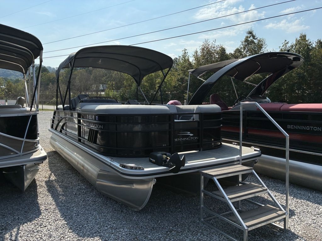 2022 Bennington 22 LFB - Sold Boat
