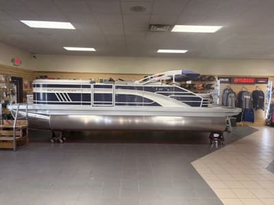 BOATZON | Bennington 22 LSB Tri Toon priced with a 150hp 2025