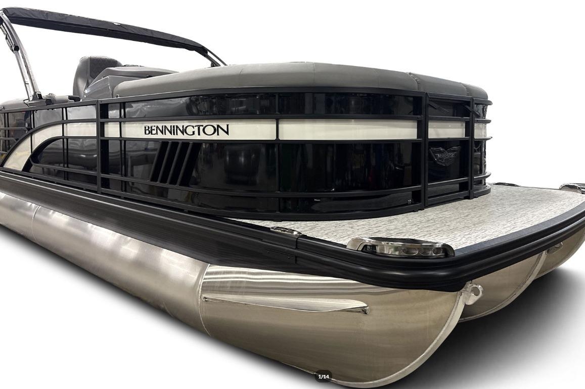 2025 Bennington 22 LSRSE - Sold Boat