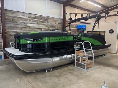 BOATZON | Bennington 22 M FASTBACK 2026