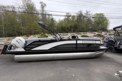 BOATZON | Bennington 22 M Quad Bench 2026