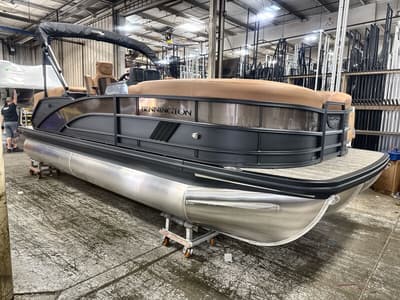 BOATZON | Bennington 22 MFB  200 HP Yamaha 2027