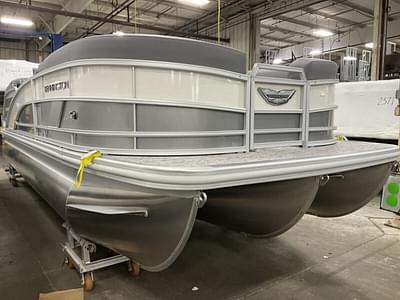 BOATZON | Bennington 22 MFB 2025
