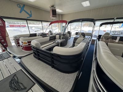 BOATZON | Bennington 22 S1 STERN RADIUS 2026 BOATZON | Bennington 22 S1 STERN RADIUS 2026