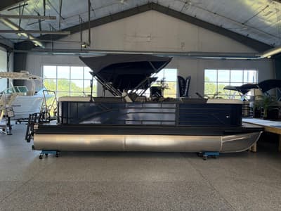BOATZON | Bennington 22 S1 Stern Radius 2027