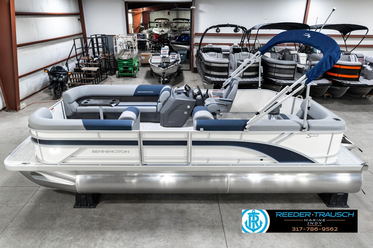 2025 Bennington 22 SLS - Sold Boat