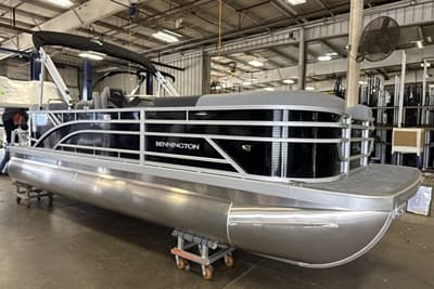 BOATZON | Bennington 22 SOne Quad Bench 2027