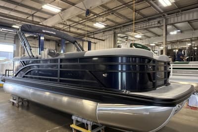 BOATZON | Bennington 22 SOne Quad Bench 2027 BOATZON | Bennington 22 SOne Quad Bench 2027