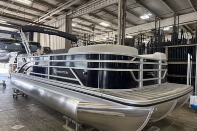 BOATZON | Bennington 22 SOne Quad Bench 2027