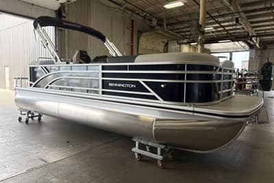 BOATZON | Bennington 22 SOne Quad Bench 2027