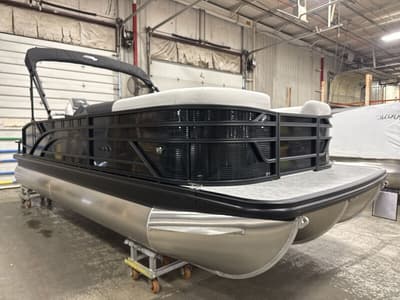 BOATZON | Bennington 22 SSB  SPS 2026