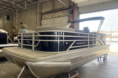 BOATZON | Bennington 22 SSR 2027