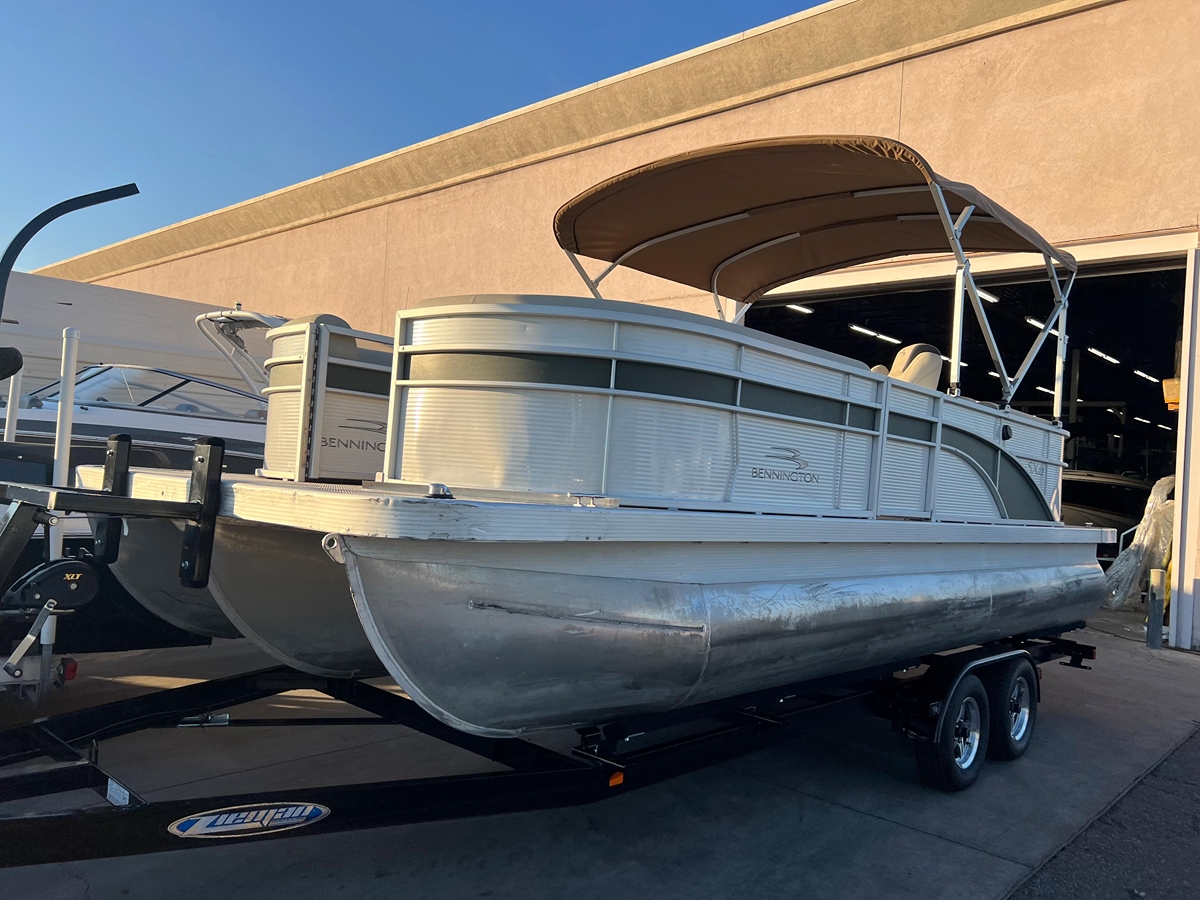 2019 Bennington 22 SSRX - Sold Boat
