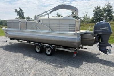 BOATZON | Bennington 2250 GSR 2013