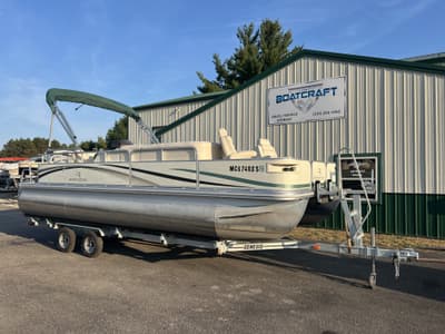BOATZON | Bennington 2250 RFS 2003