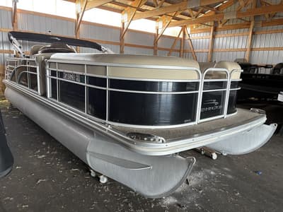 BOATZON | Bennington 2274 GL with Yamaha 115hp and Sea Legs 2012