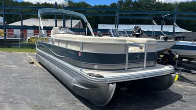 BOATZON | Bennington 2275 GLI 2009