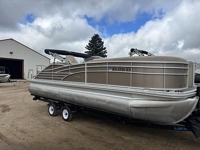 BOATZON | Bennington 2275 RCW 70HP LEGS TRAILER 2011 BOATZON | Bennington 2275 RCW 70HP LEGS TRAILER 2011